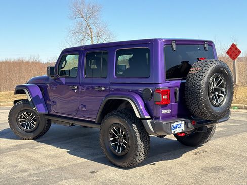 New 2026 Jeep Wrangler Unlimited Rubicon w/ Xtreme 35 Tire Package image 2