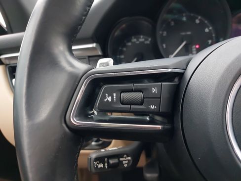 Used 2022 Porsche Macan image 19