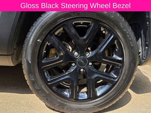 Used 2022 Jeep Renegade Altitude AWD/4WD image 13
