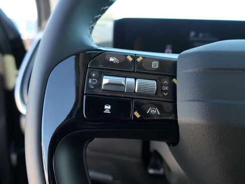 New 2026 Kia Sorento LX FWD image 13