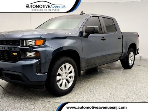 Used 2021 Chevrolet Silverado 1500 Custom AWD/4WD image 1