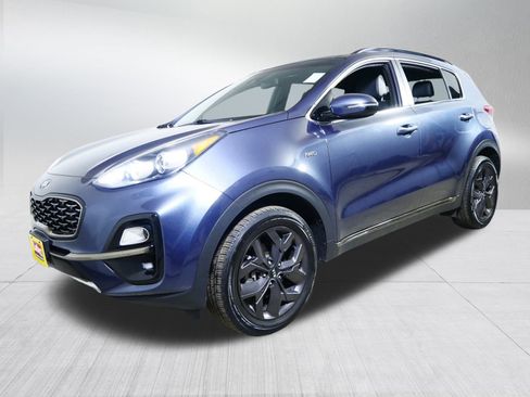 Used 2020 Kia Sportage S w/ S Sunroof Package image 3