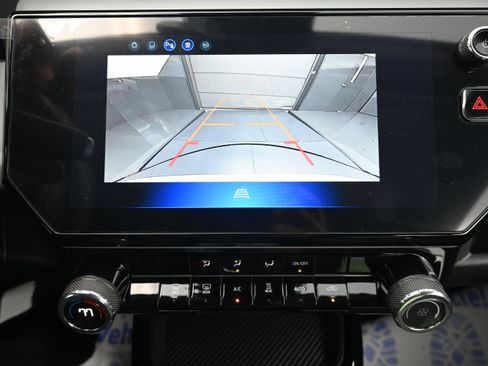 New 2027 Chevrolet Bolt LT FWD image 17
