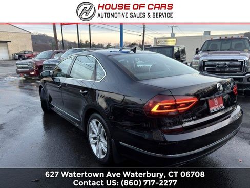 Used 2017 Volkswagen Passat 1.8T SE image 7