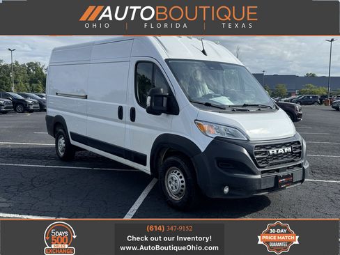 Used 2024 RAM ProMaster 2500 w/ Convenience Group FWD image 1