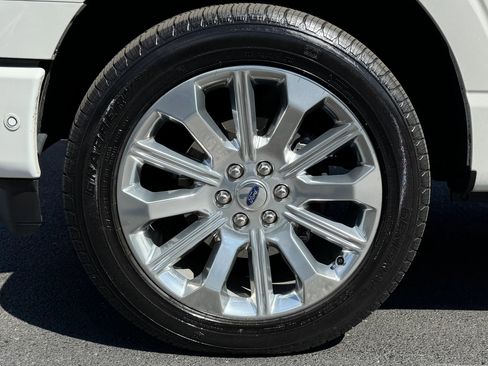 Used 2023 Ford F150 Limited image 11