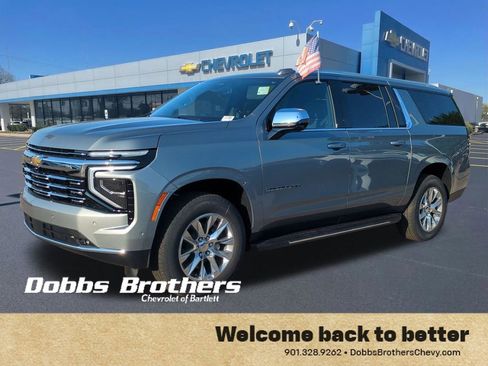 New 2026 Chevrolet Suburban Premier image 3