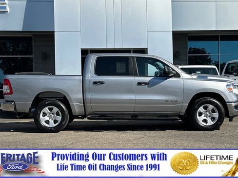 Used 2023 RAM 1500 Big Horn image 3