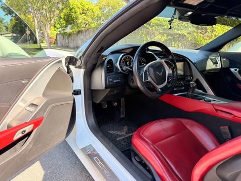 Used 2016 Chevrolet Corvette Stingray Coupe 2D w/ 2LT Preferred Equipment Group image 10