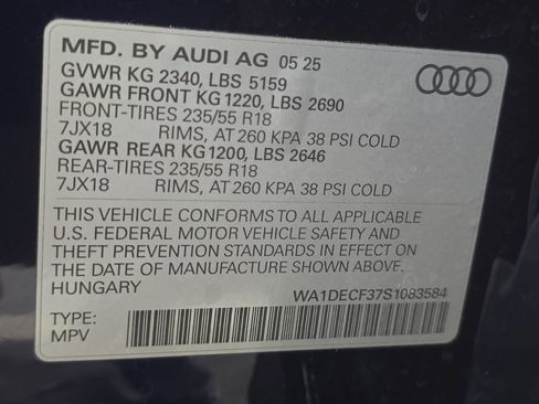 Certified 2025 Audi Q3 2.0T Premium w/ Convenience Package image 30