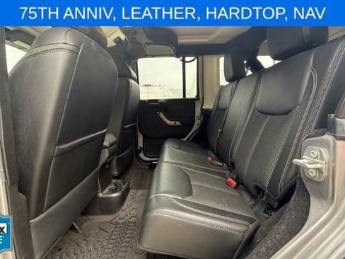 Used 2017 Jeep Wrangler Unlimited Sahara AWD/4WD image 11