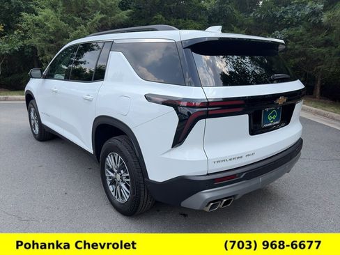 Certified 2025 Chevrolet Traverse LT w/ Driver Confidence Package AWD/4WD image 5