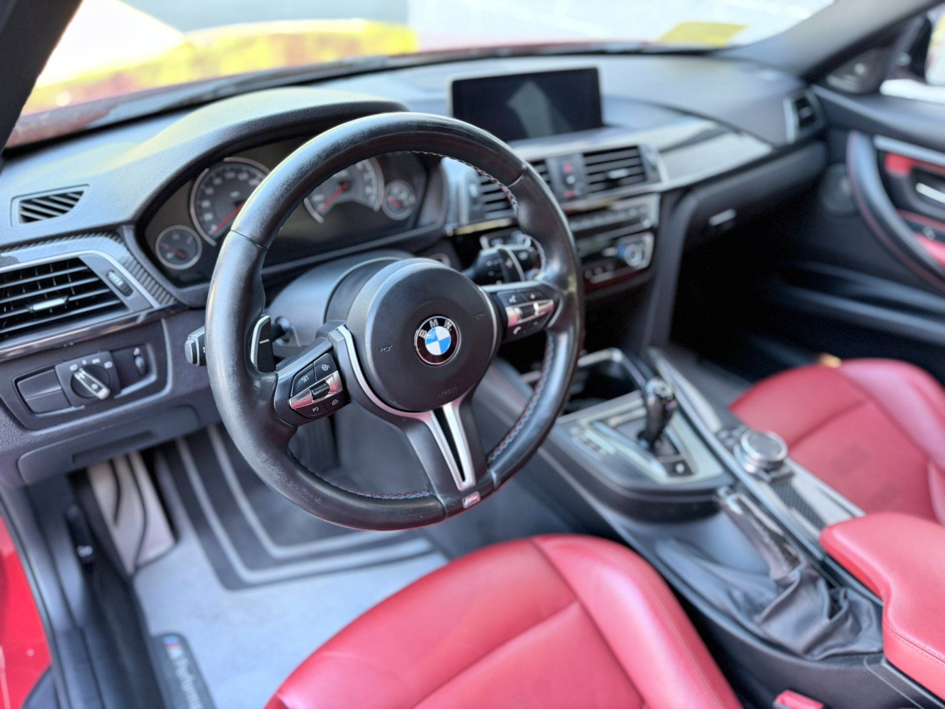Used 2016 BMW M3 RWD image 16