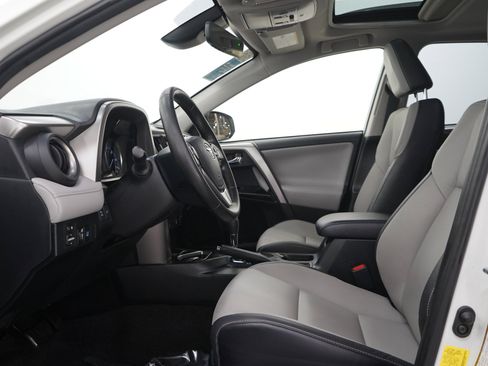 Used 2018 Toyota RAV4 Limited w/ All Weather Liner Package AWD/4WD image 23