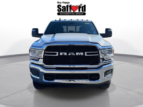 Used 2024 RAM 2500 Tradesman w/ Chrome Appearance Group image 6