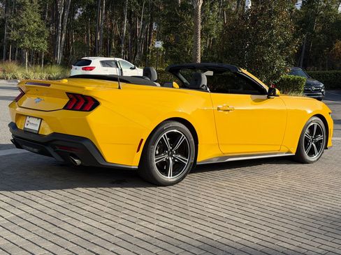 Used 2024 Ford Mustang Premium image 23