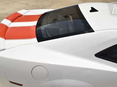 Used 2011 Chevrolet Camaro SS w/ RS Package image 40