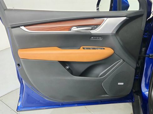 Used 2024 Cadillac XT5 Premium Luxury w/ LPO, Floor Liner Package AWD/4WD image 16