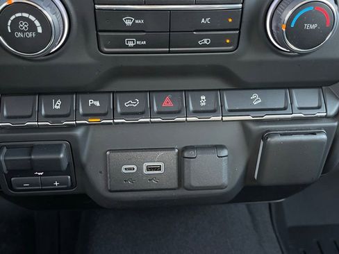 Used 2024 Chevrolet Silverado 2500 Custom w/ Custom Value Package AWD/4WD image 32