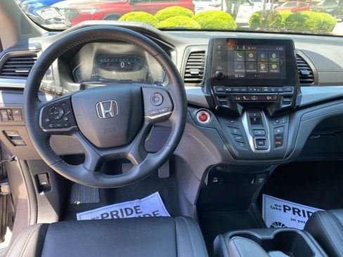 Used 2024 Honda Odyssey EX-L image 10
