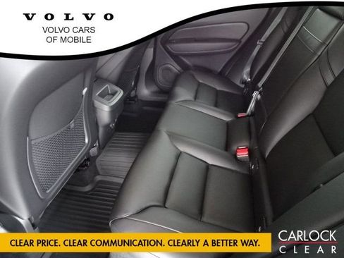 Used 2023 Volvo XC60 B5 Core w/ Climate Package image 8