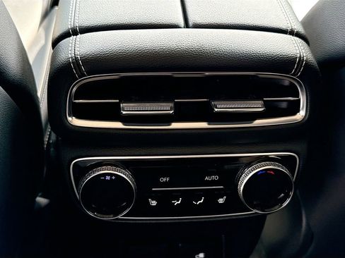 Used 2022 Genesis GV80 2.5T w/ Prestige Package 05 image 27