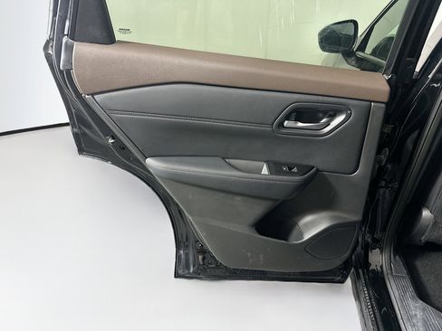 Used 2023 Nissan Rogue SL FWD image 26
