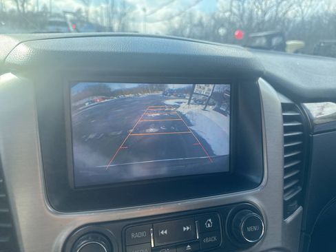 Used 2015 GMC Yukon Denali w/ Open Road Package AWD/4WD image 49