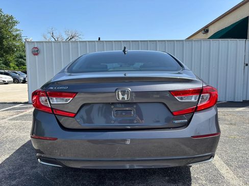 Used 2018 Honda Accord Hybrid image 4