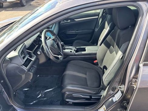 Used 2019 Honda Civic Sport image 12
