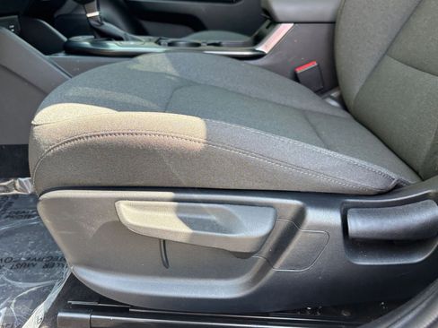 Used 2025 Kia K4 LXS image 22