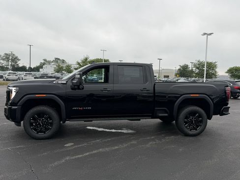 New 2026 GMC Sierra 2500 AT4 w/ AT4 Premium Plus Package AWD/4WD image 6