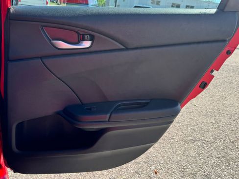Used 2019 Honda Civic Sport image 18