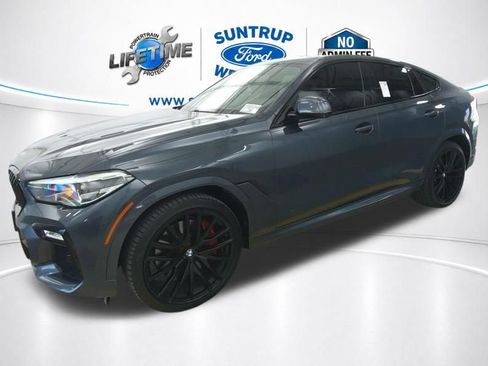 Used 2021 BMW X6 M50i w/ Premium Package AWD/4WD image 9