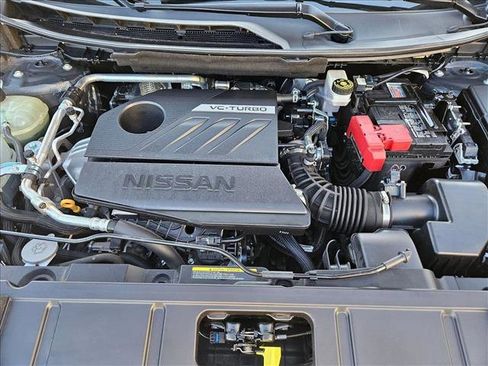Used 2025 Nissan Rogue SV image 22