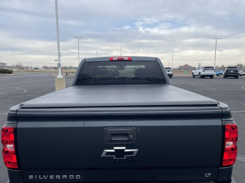 Used 2018 Chevrolet Silverado 1500 LT w/ All Star Edition image 27