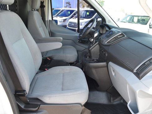 Used 2018 Ford Transit 250 130 Low Roof RWD image 10