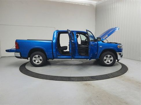 New 2026 RAM 1500 4x4 Crew Cab image 16