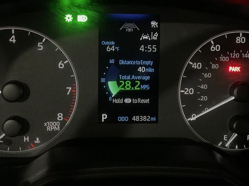 Used 2024 Toyota Corolla LE FWD image 9