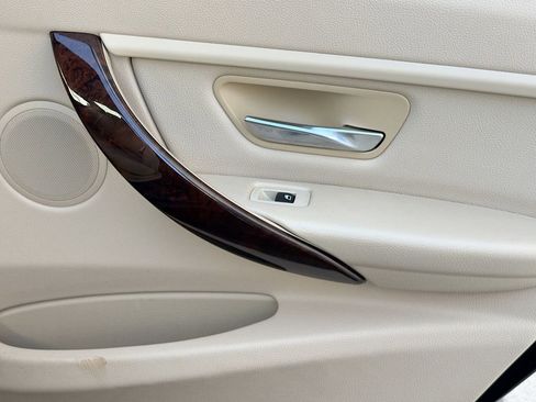 Used 2014 BMW 328i xDrive Sedan AWD/4WD image 30