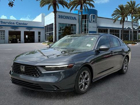 Used 2023 Honda Accord EX-L image 4
