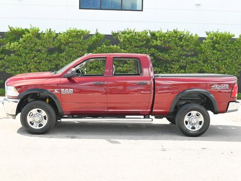 Used 2017 RAM 2500 Tradesman w/ Chrome Appearance Group image 7