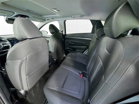 Used 2022 Hyundai Tucson SEL w/ Convenience Package image 11