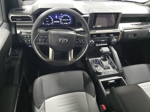 New 2026 Toyota Tacoma TRD Off-Road image 24