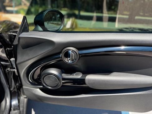 Used 2019 MINI Cooper S FWD image 25