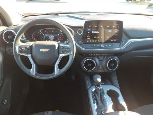 Used 2024 Chevrolet Blazer LT w/ Convenience Package image 8