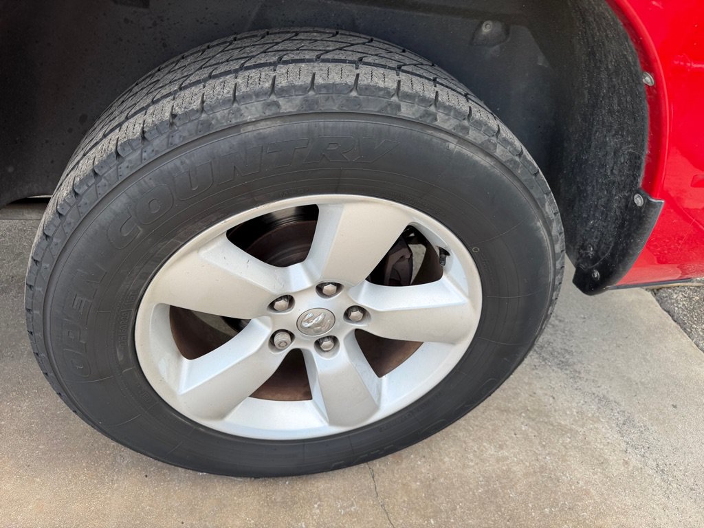 Used 2014 RAM 1500 Express RWD image 10