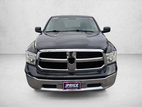 Used 2018 RAM 1500 Classic SLT image 2