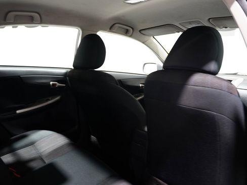 Used 2011 Toyota Corolla S image 12