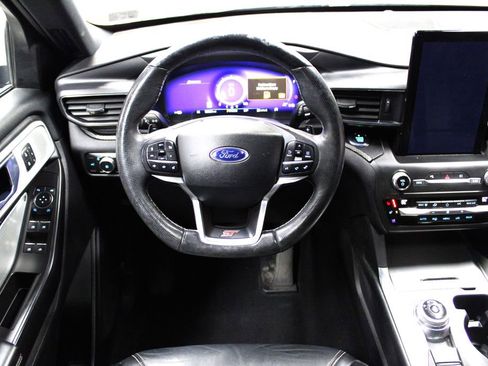 Used 2020 Ford Explorer ST w/ ST Street Pack image 13